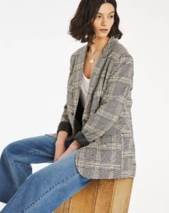 Oversized Check Blazer