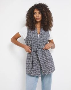 Mono Print Washed Quilted Gilet