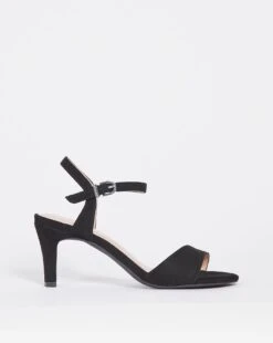 Barely There Sandal EEE Fit