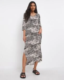 3/4 Sleeve Side Slit Midi T-Shirt Dress