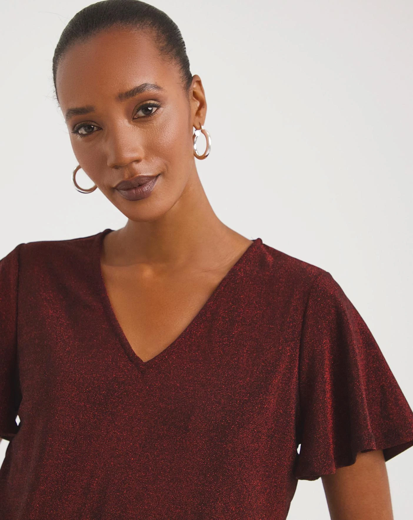 Glitter Knit V-Neck Short Sleeve Top 3 Glitter Knit V-Neck Short Sleeve Top - Image 3