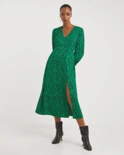 V-Neck Deep Cuff Split Midi Dress 9 V-Neck Deep Cuff Split Midi Dress -JD Williams Shop x01gh609748w