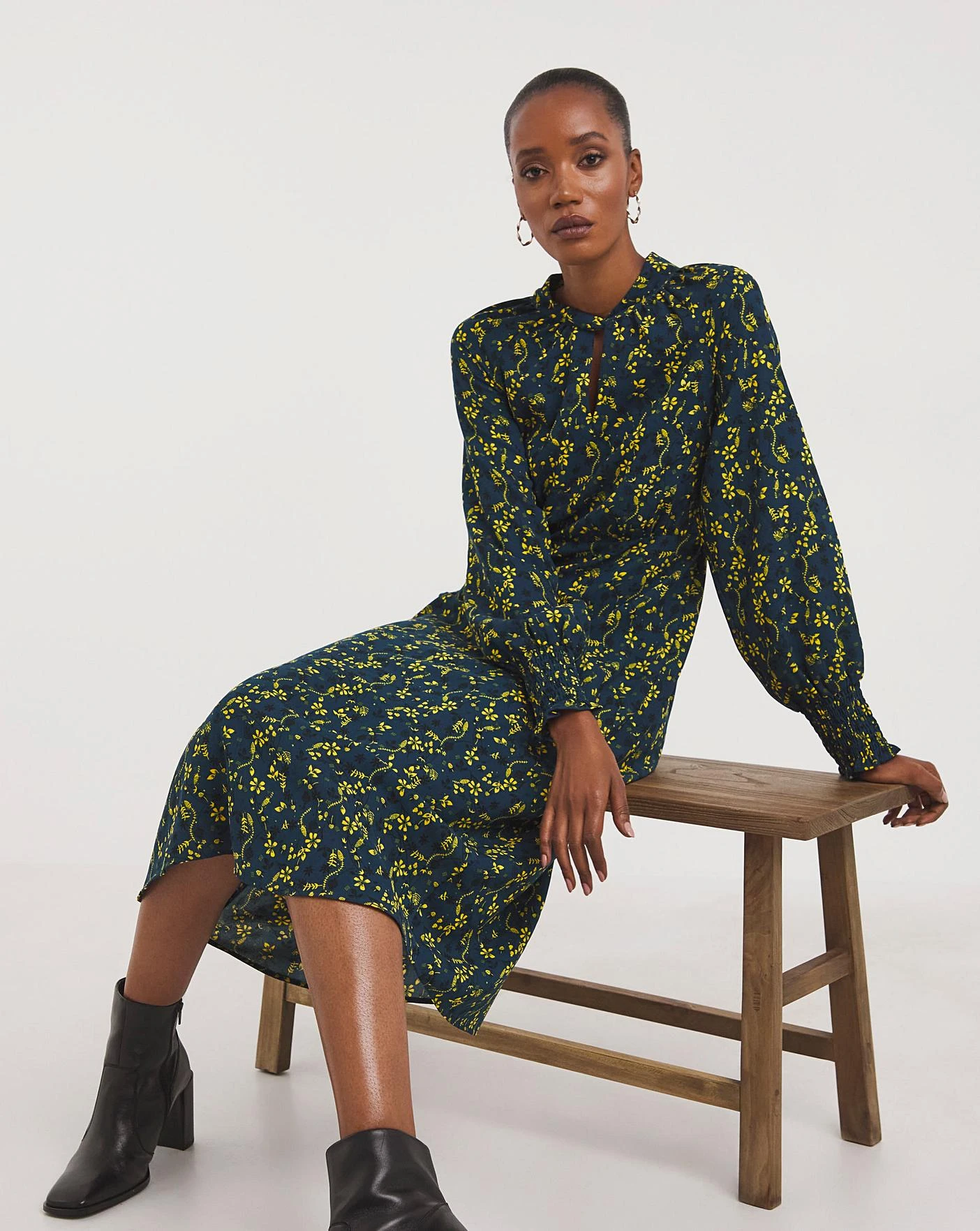 Balloon Sleeve Keyhole Neck Dress 1 Balloon Sleeve Keyhole Neck Dress