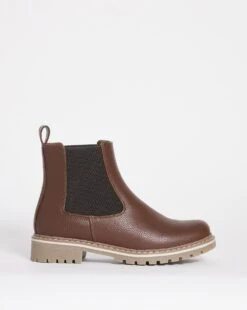 Cleated Chelsea Boot E Fit