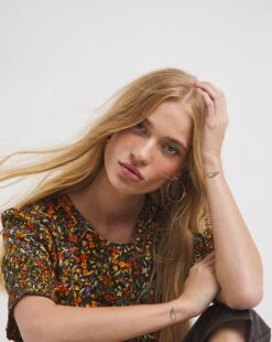 Puff Sleeve Top With Shirred Cuffs -JD Williams Shop x01tu216731w