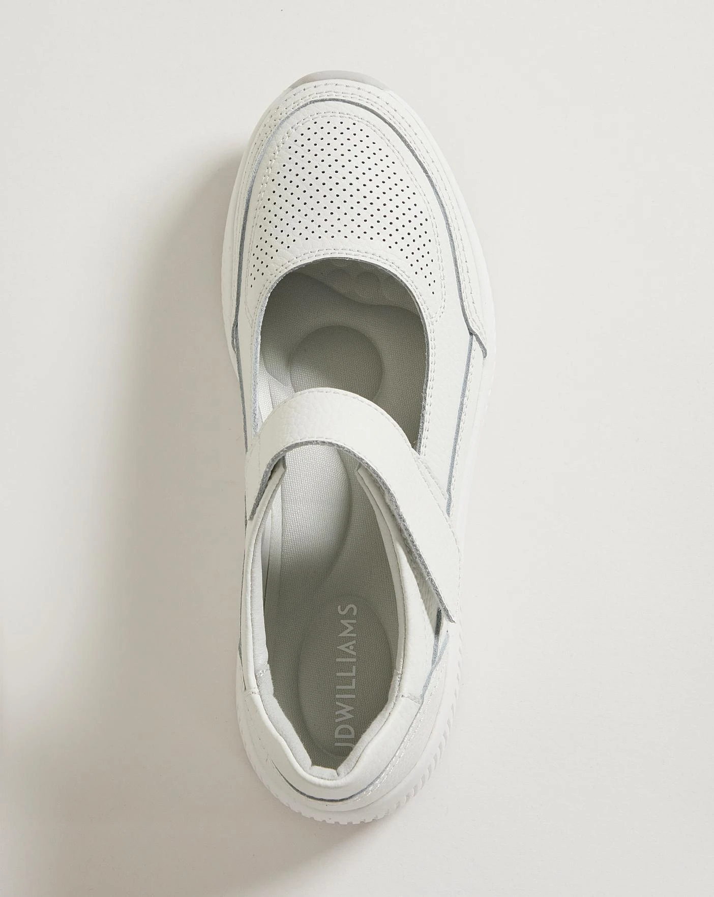 Leather Touch & Close Shoe EEE Fit 4 Leather Touch & Close Shoe EEE Fit - Image 4