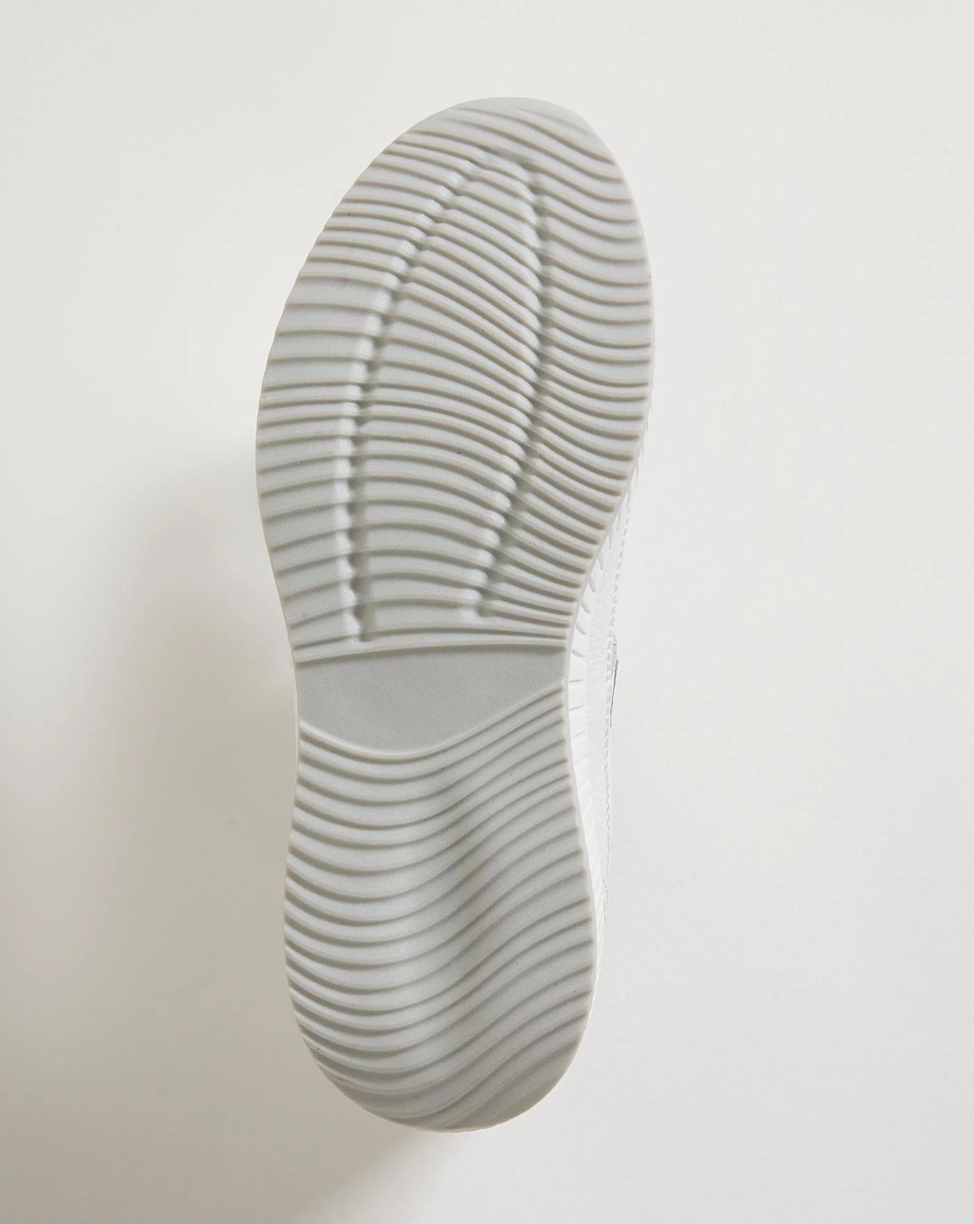 Leather Touch & Close Shoe E Fit 3 Leather Touch & Close Shoe E Fit - Image 3