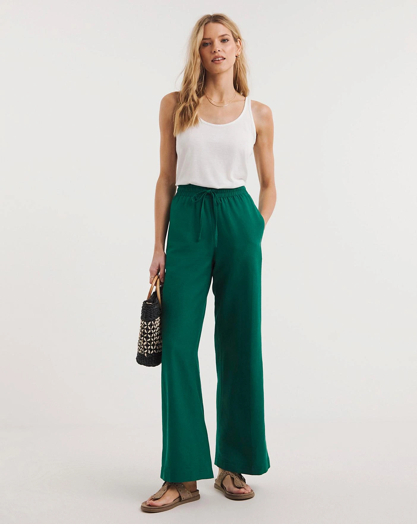 Evergreen Linen Mix Wide Leg Trousers 1 Evergreen Linen Mix Wide Leg Trousers