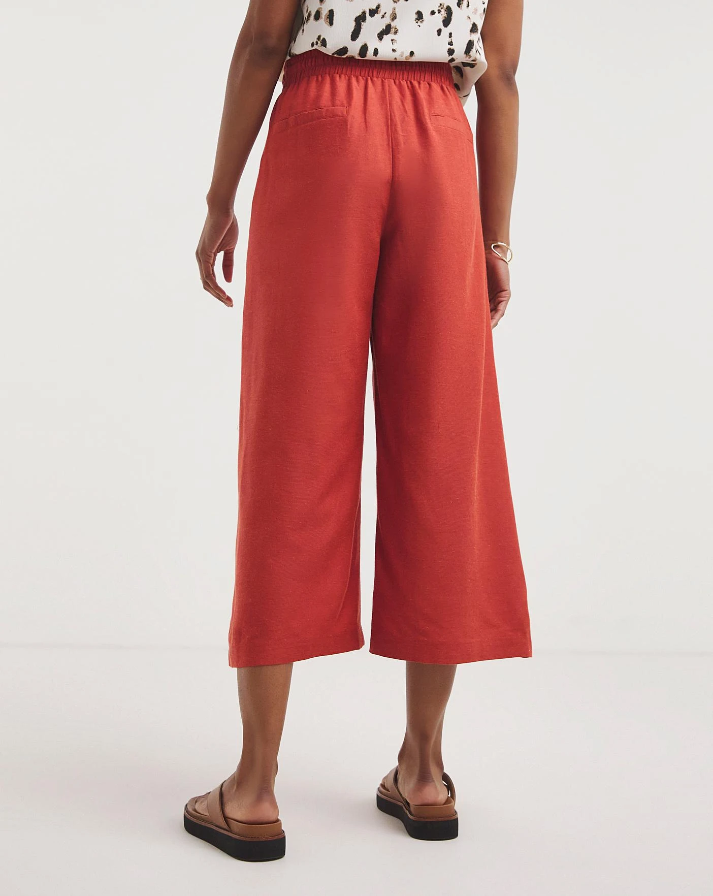 Cinnamon Linen Mix Wide Leg Culottes 3 Cinnamon Linen Mix Wide Leg Culottes - Image 3