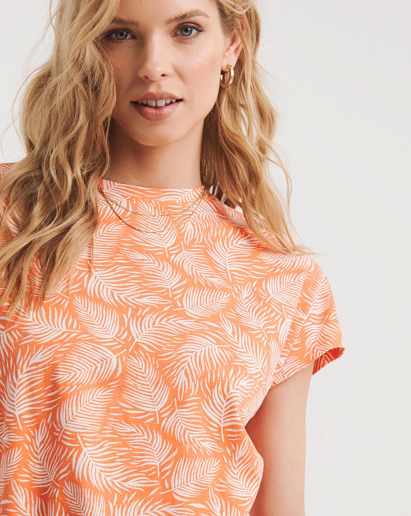 Value Cotton Ruffle Bubble Hem Top 4 Value Cotton Ruffle Bubble Hem Top - Image 4