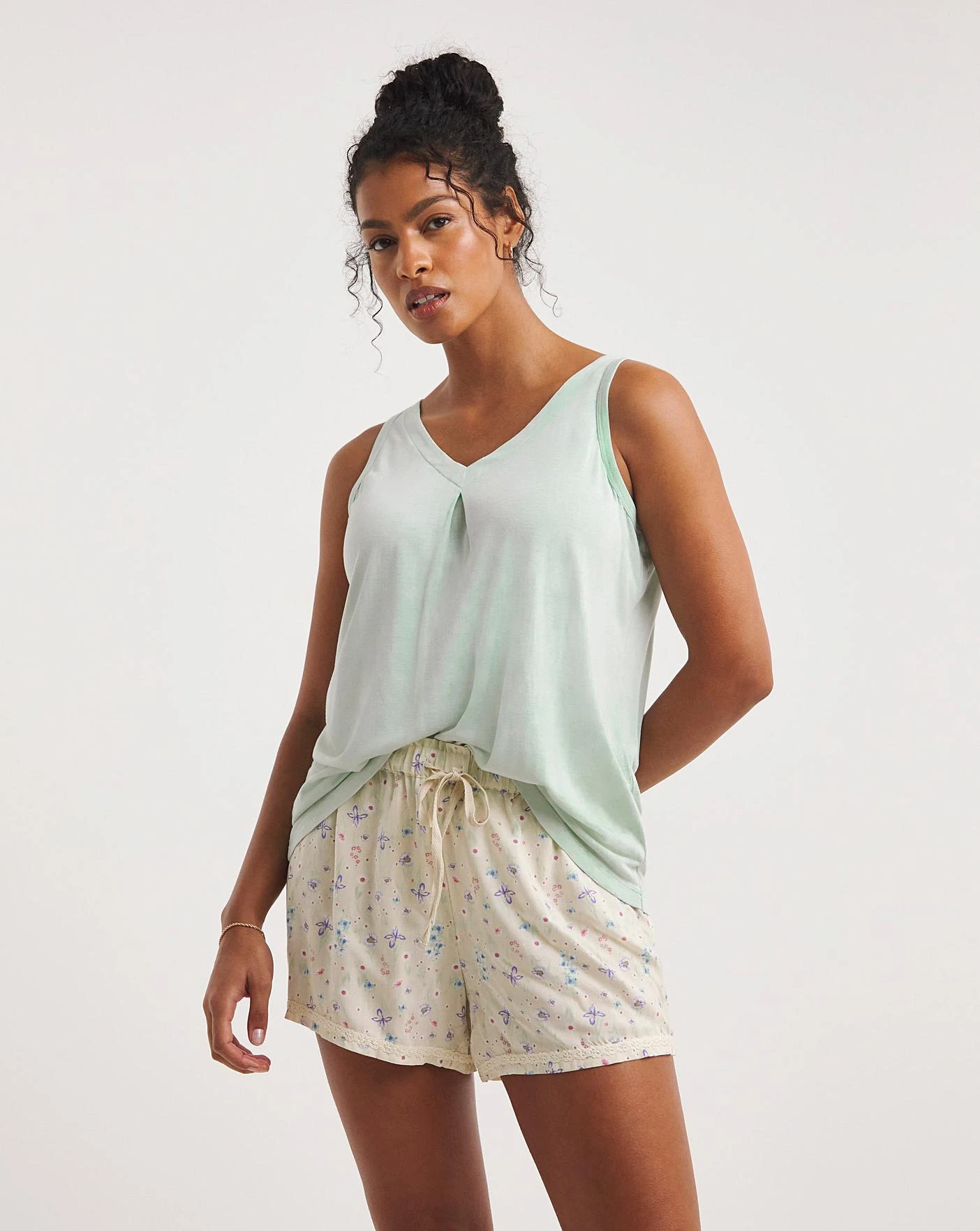 Earth Craft Crochet Detail Shortie Set 1 Earth Craft Crochet Detail Shortie Set