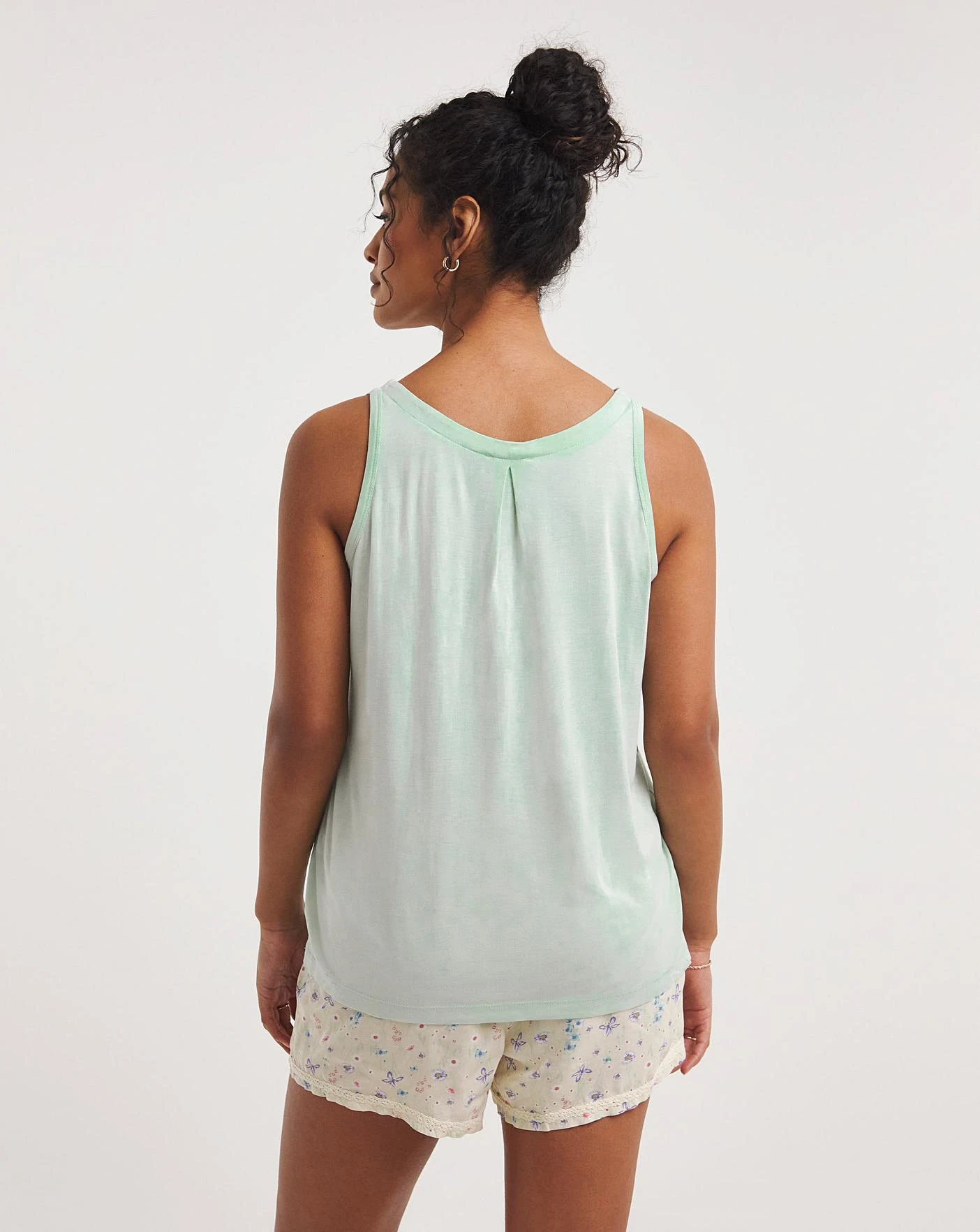 Earth Craft Crochet Detail Shortie Set 3 Earth Craft Crochet Detail Shortie Set - Image 3