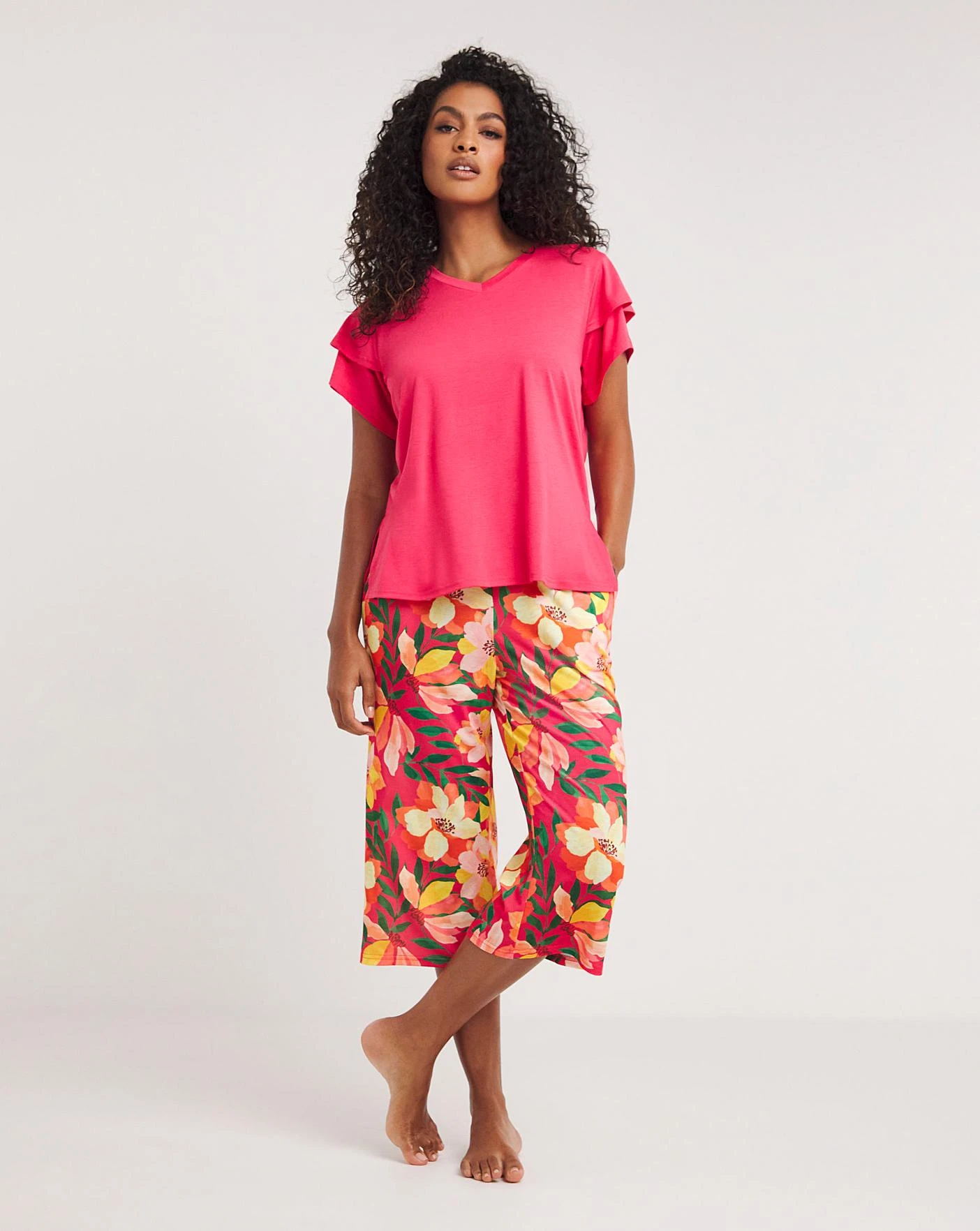 JD Williams Floral Culotte Pyjama Set 2 JD Williams Floral Culotte Pyjama Set - Image 2