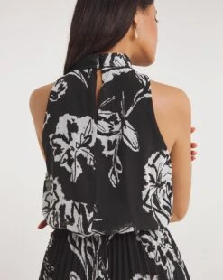 Pleated Maxi Dress -JD Williams Shop y01wm114708w