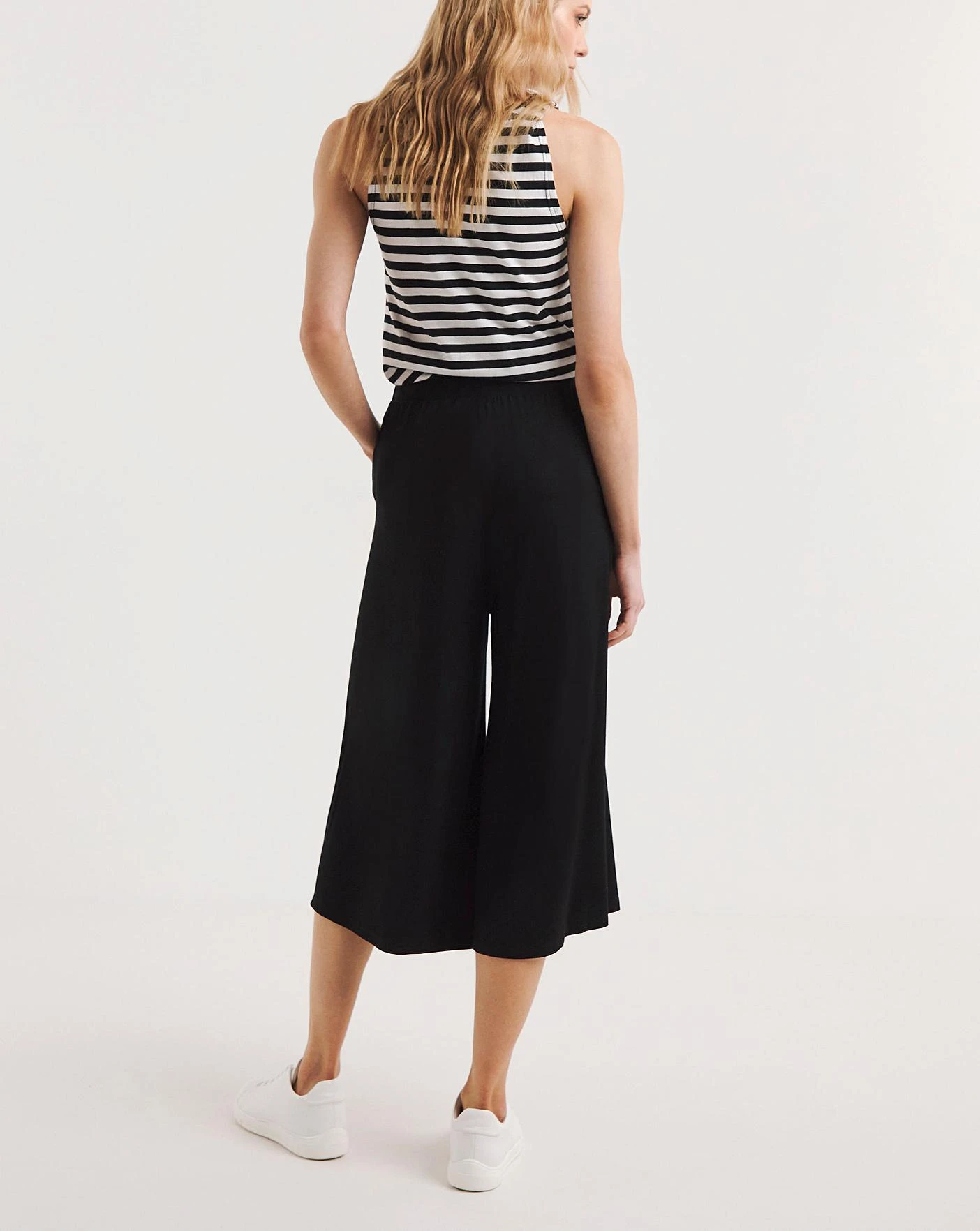 Black Stretch Jersey Culottes 3 Black Stretch Jersey Culottes - Image 3